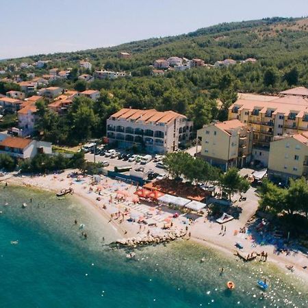 Apartments By The Sea Arbanija, Ciovo - 17332 Trogir Buitenkant foto