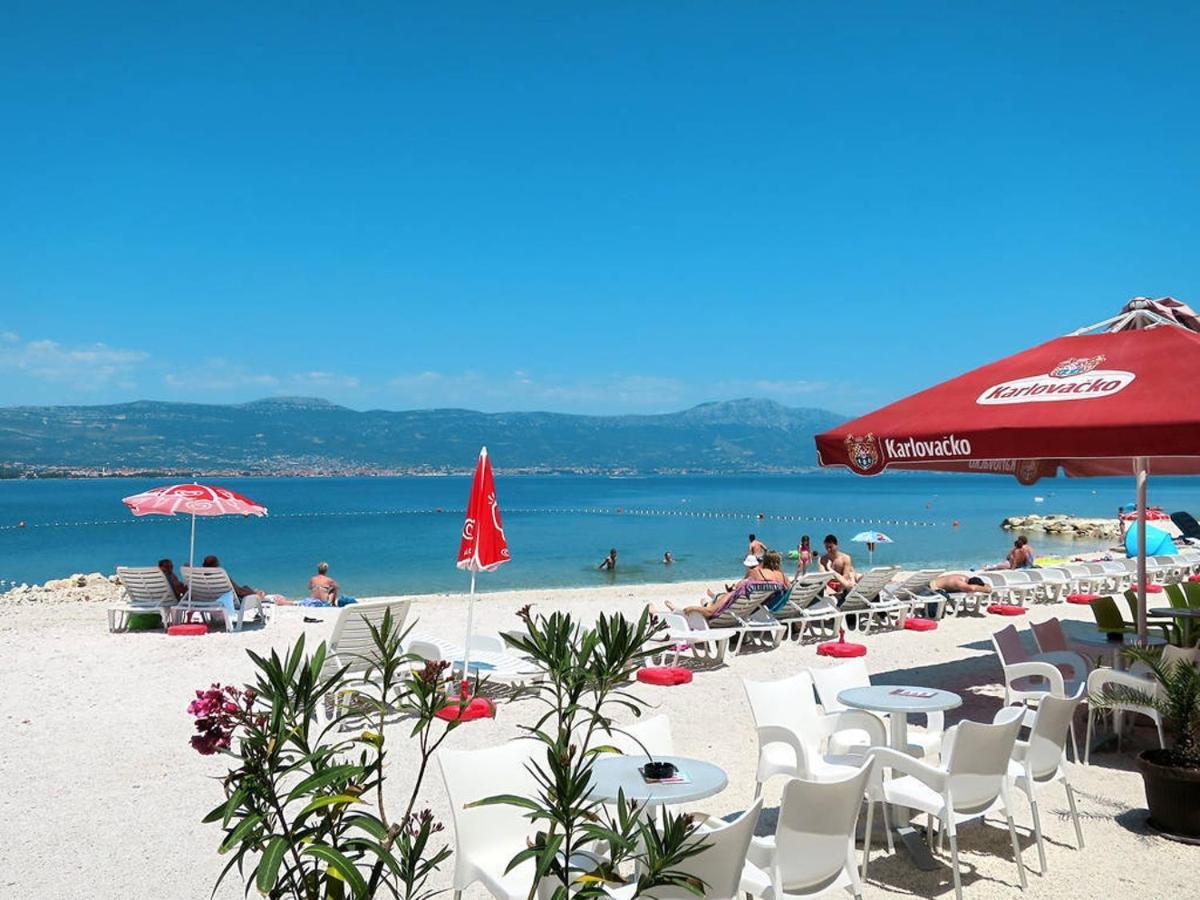 Apartments By The Sea Arbanija, Ciovo - 17332 Trogir Buitenkant foto