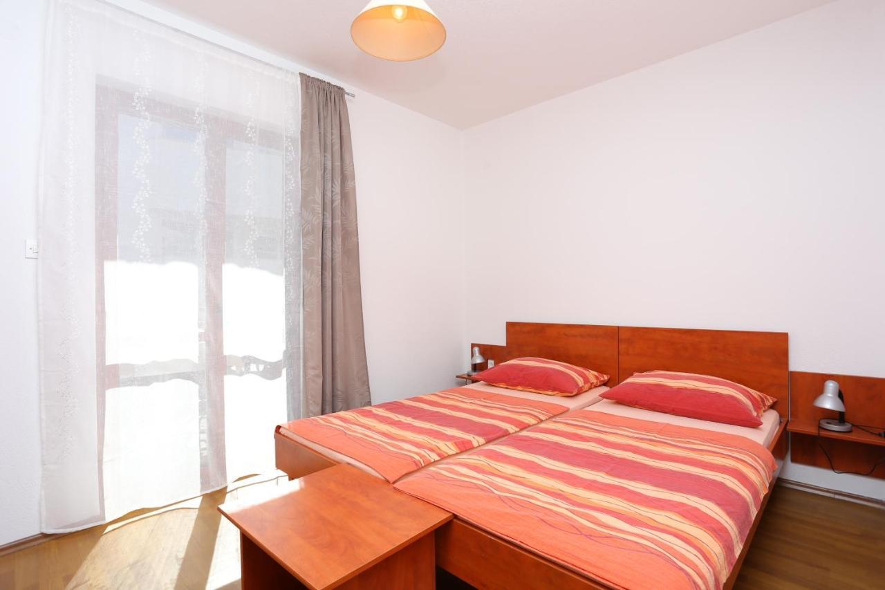 Apartments By The Sea Arbanija, Ciovo - 17332 Trogir Buitenkant foto